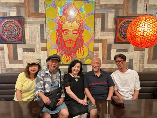 We had dinner with healing artist Midori Matsuo