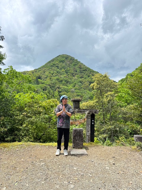 Visiting the Former Ise Geku, Naiku, and Amano-Iwato Shrines